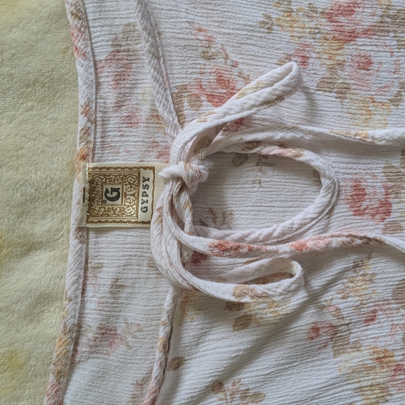 Gypsy Top, Muted Rose Pattern, Size Medium - Picture 2 of 3